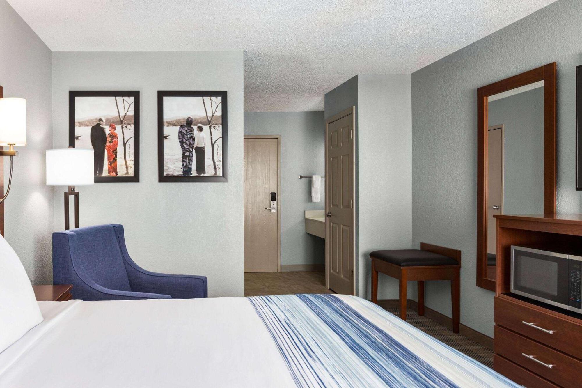 Americinn By Wyndham Williamsburg المظهر الخارجي الصورة