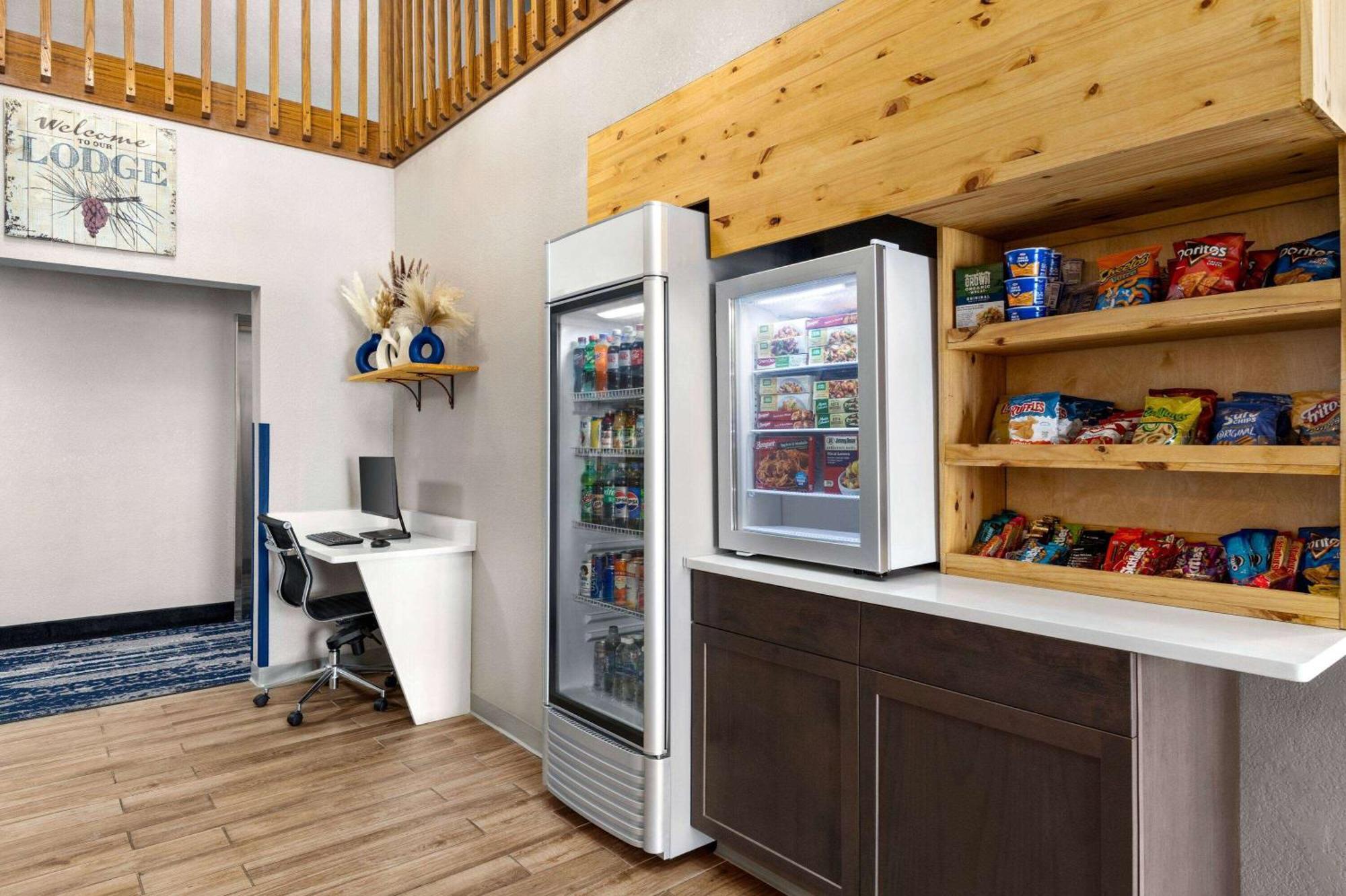 Americinn By Wyndham Williamsburg المظهر الخارجي الصورة
